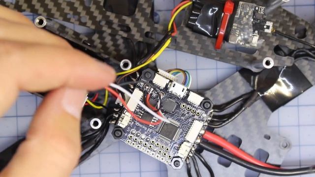 Get FPV DRONE RACING for ONLY $200!! Full Guide 2017 + GIVE AWAY смотреть онлайн