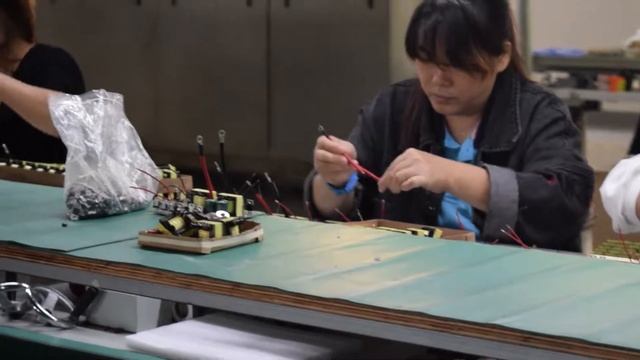 Sunchonglic Solar Modified Power Inverter 12V 220V 500W To 3000W Production Progress (FA Series)