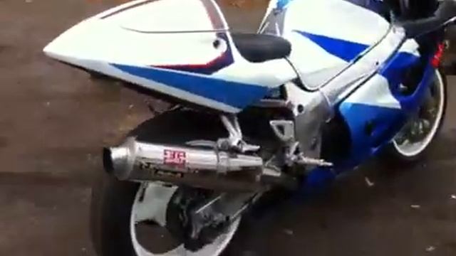 MY 1997 Suzuki Gsxr! смотреть онлайн