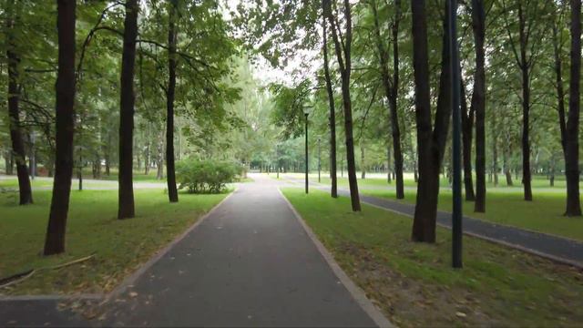 Moscow Walk. Discover Moscow Bike Ride.Floodplain Of The Yauza River.