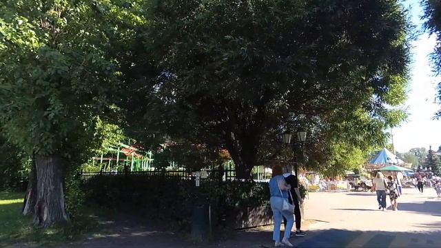 Как устроить девушке незабываемый день и не... смотреть онлайн