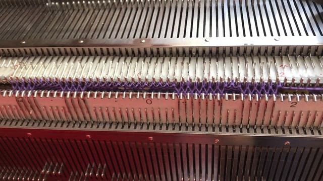 Репс на разборе ,ажуры и фактурные узоры на репсе.