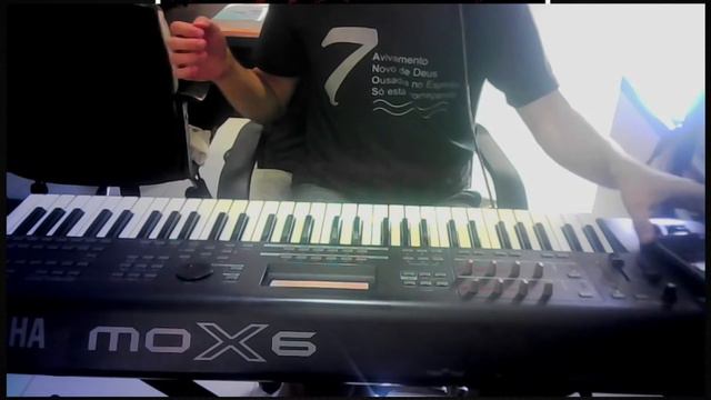 Piano Yamaha Mox6 - Demonstração Solos смотреть онлайн
