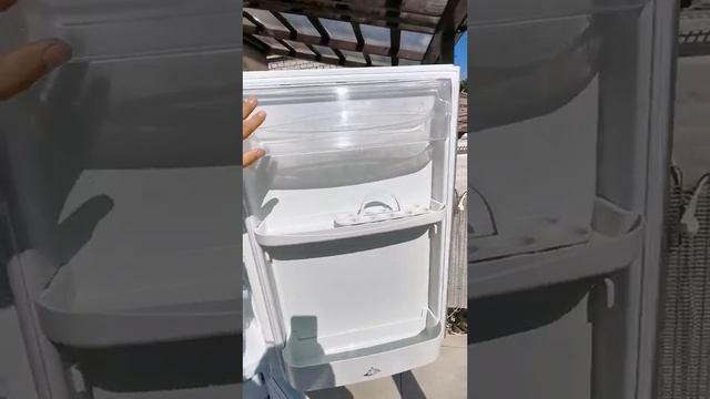 видео обзор Холодильника Stinol RF305A.008 смотреть онлайн