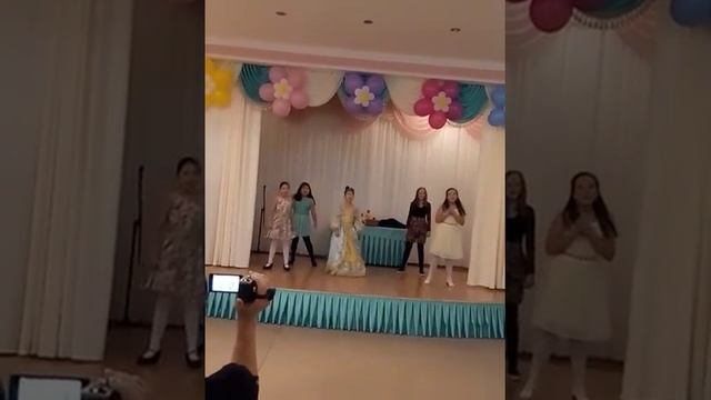 Томирис сценка "снежная королева" 2015г смотреть онлайн