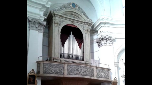 E.Grieg: Air from Holberg Suite смотреть онлайн