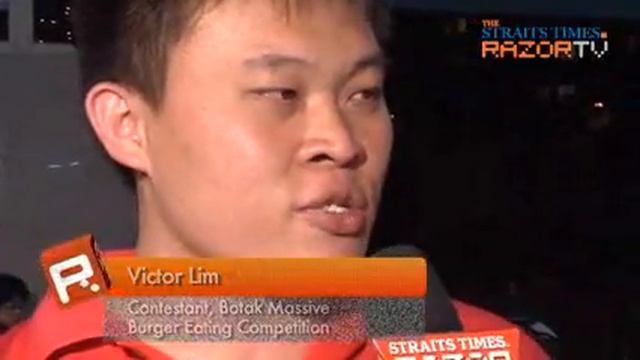 The Fastest Burger Eater in Toa Payoh (Botak Burger Pt 3) смотреть онлайн