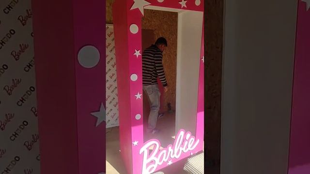 процесс сборки Barbie box смотреть онлайн