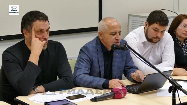 Откаты, распил и закат экономики Дагестана в докладе Маира Пашаева смотреть онлайн