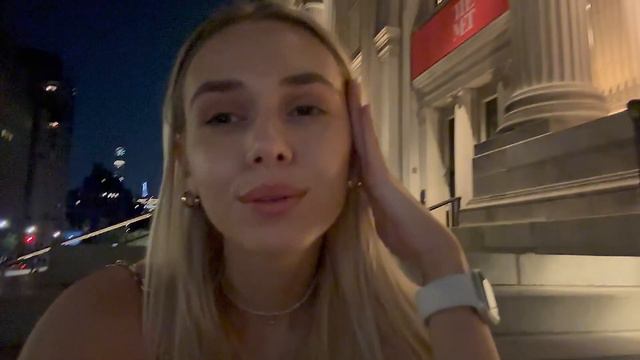 vlog: нью йорк | мой обычный день, здесь снимали сплетницу, дом кэрри брэдшоу смотреть онлайн