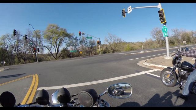 Riding out to Jackson, CA on my Suzuki Boulevard смотреть онлайн