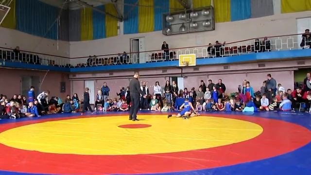 14.10.2017 г.Токмак клуб Чемпион смотреть онлайн
