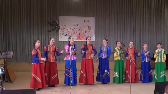 393 Ансамбль народной песни «Кругосвет» Протяжная донских казаков – «Уж ты, Дон, ты наш Дон» смотреть онлайн