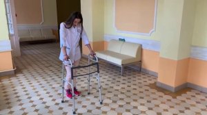 Обучение ходьбы с ходунками  Как ходить с ходунками Ходунки