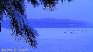 Первый снег и освещение в мастерской