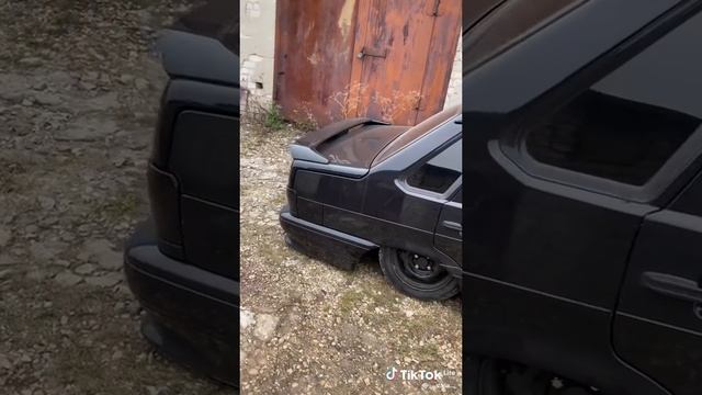 Черная лада