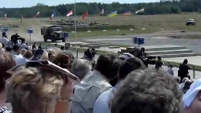 Показ военной техники 1 - Жуковский 25.06.2012 смотреть онлайн