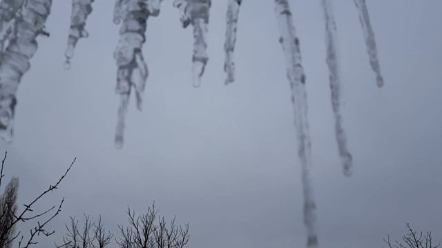 "Запахло весной",но не на долго (( смотреть онлайн
