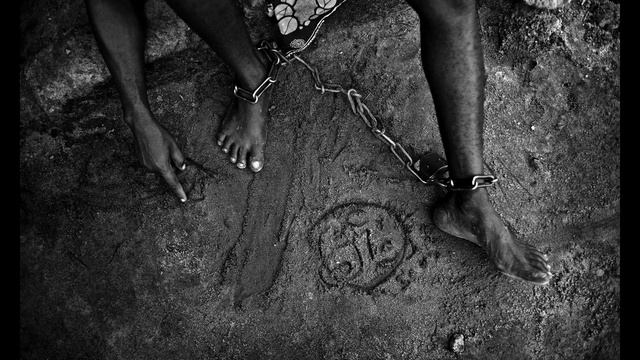 CONDEMNED - who suffers the most when societies collapse? by Robin Hammond смотреть онлайн
