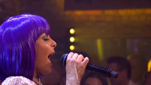 Anne Royal - Paradisio - Bailando