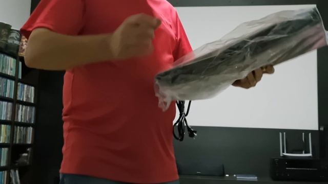Unboxing LG 4K Blu-ray Player UBKM9 смотреть онлайн