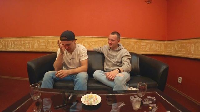 ЧТО ДОСТАНЕТСЯ ТЕБЕ? Конфеты со вкусом памперса, тухлых яиц и червей (Макс Пивкин) смотреть онлайн