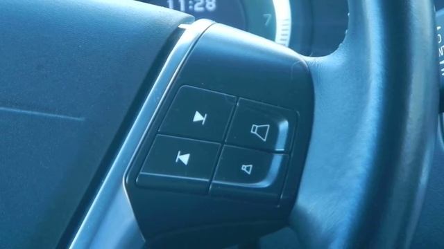 Аудио на руле Volvo S80 смотреть онлайн