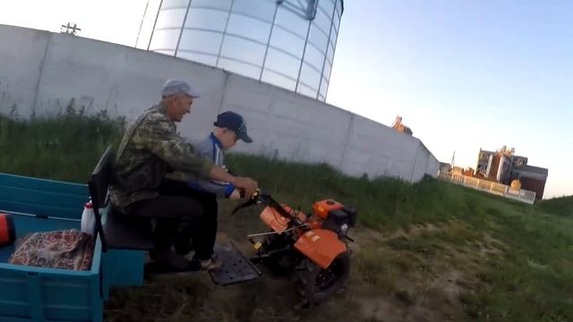 ЗАБРАЛИ СЫНА/ГОНЯЮ НА МОТОБЛОКЕ /МАЛЕНЬКИЙ ШУМАХЕР