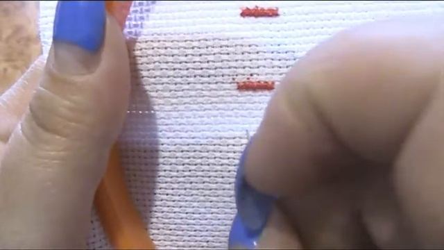 Вышивка крестом. Закрепление нити при вышивке крестом. смотреть онлайн