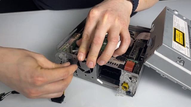 Wireless CarPlay And AndroidAuto In Porsche Macan 2014, 2015, 2016 Model Years