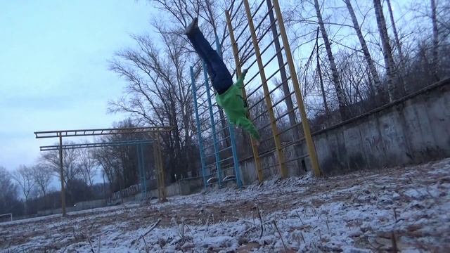 этим осенним вечером делать совсем мне нечего...... смотреть онлайн