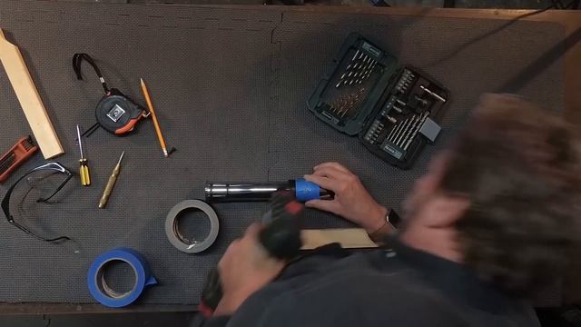 How To Make a Lightsaber (with Multi Color Blade) смотреть онлайн