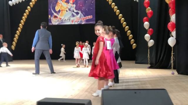 Бальные Танцы. Диана и Андрей. 6 лет. Приветствие смотреть онлайн