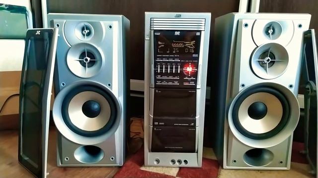 Муз. центр JVC DX-T5 CD Test 1 смотреть онлайн