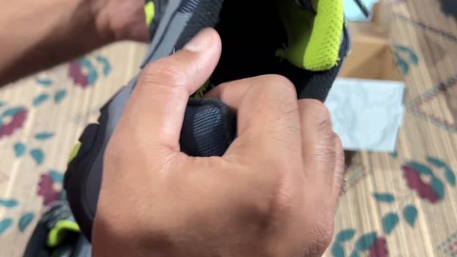 Best outdoor shoes buy kar hi liye | Waterproof shoes | Skechers shoes for hiking | Tough shoes смотреть онлайн