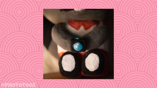 Making a Custom Youtooz Figure of me with clay! How did it turn out? смотреть онлайн