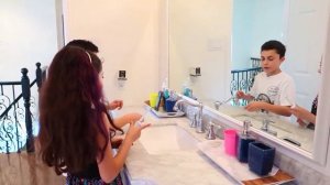 Хайди и Зидан учатся правильно чистить зубы