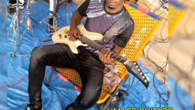 Maestro GUITARE DANS LE TITRE : MARIAMA смотреть онлайн