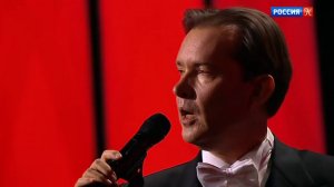 Олег Погудин "Под небом Парижа"