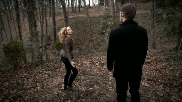 Дневники вампира 4х21 Клаус наехал на Кэролайн смотреть онлайн