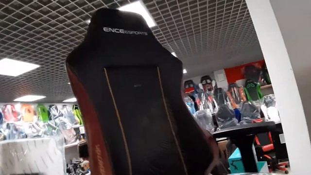 Noblechairs HERO DOOM EDITION смотреть онлайн