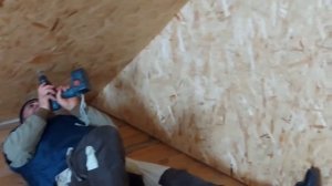 Чем обшить мансарду? Как обшить мансарду ОСБ плитами? Обшивка мансардного этажа