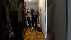 Восстановление, реабилитация после инсульта. Упражнения у шведской стенки, отработка ходьбы.