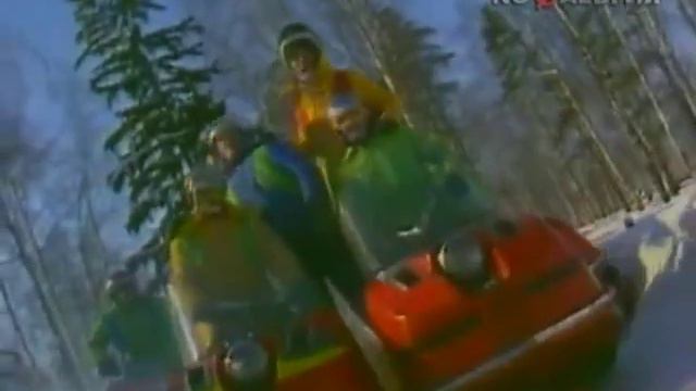 ВИА Земляне Каскадеры (переделанная версия песни Улыбнитесь, каскадеры!) смотреть онлайн