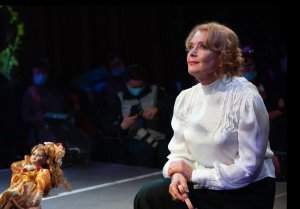 Спектакль «Толстого нет»