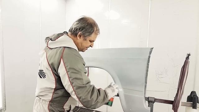 Как круто покрасить баллончиком авто, бампер и крыло своими руками без шлифования | Лайфхак покраск смотреть онлайн