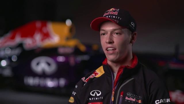 Предсезонное интервью Даниила Квята смотреть онлайн