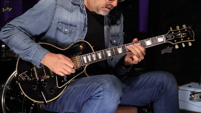 Gibson Custom Shop 1957 Les Paul Custom • SN: 79062 смотреть онлайн