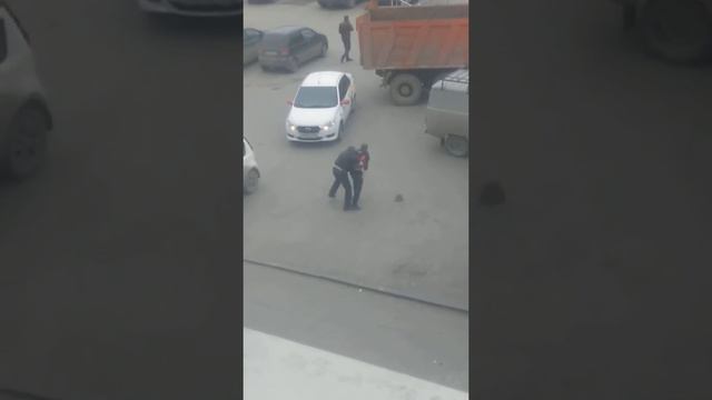 мортал комбат в тюмени люкен против джакса смотреть онлайн