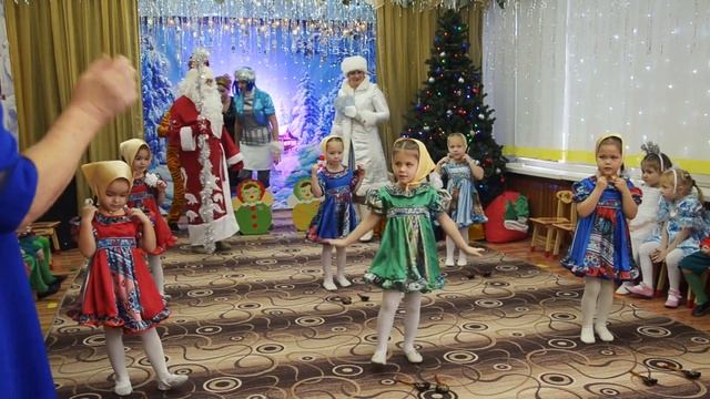 Новогодний утренник, группа "Солнышко", п. Деденево смотреть онлайн